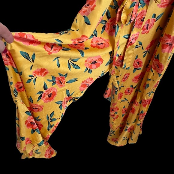 BILLABONG - ruffled leg Jump-In - NWT Perfect VACATION wear Size XL Side Zip - Picture 10 of 13